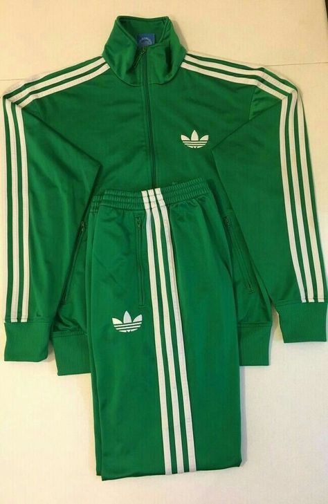 Track Suit Men Adidas, Green Tracksuit Outfit, Adidas Tracksuit Mens, Adidas Fits, Green Tracksuit, Sporty Outfits Men, Mens Tracksuit Set, Sports Tracksuits, Adidas Set