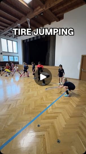 Gym Class Ideas, Pe Activities, Physical Activities For Kids, Kids Athletic, Coaching Volleyball, Kids Training, Kids Game, Fun Games For Kids, Gross Motor Skills