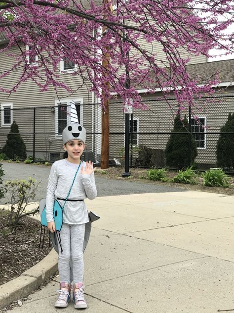 Narwhal and jelly costume Narwhal And Jelly Costume, Narwahl Costume, Diy Narwhal Costume, Narwhal And Jelly, Narwhal Costume, Book Parade, Winter Animal Crafts, Book Characters Dress Up, Book Character Day