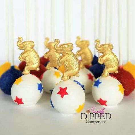 Circus Theme Cake Pops, Circus Theme Treats, Carnival Cake Pops, Circus Cake Pops, Circus Theme Cakes, Circus Cookies, Carnival Cakes, Circus Birthday Party Theme, Cake Pop Designs