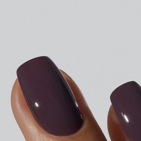 GELCARE® on Instagram: "A dark greyish-mauve. Shade is LONDON FOG. ⠀⠀⠀⠀⠀⠀⠀⠀⠀ Launching September 10th at 11AM EST." Grey Mauve Nails, Dark Mauve Nails Design, Mauve Grey Nails, Mauve Brown Nails, Mauve Gel Nails, Dark Mauve Nails, Mauve Fall Nails, Fall Mauve Nails, Mauve Nails Design