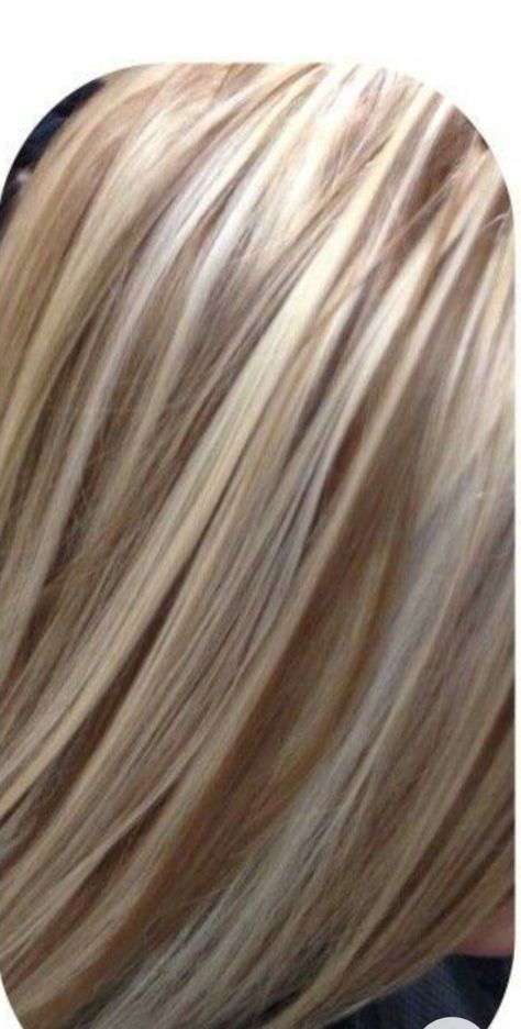 Platinum Blonde Hair With Caramel Lowlights, Blonde Highlights With Brown Lowlights, Blonde On Blonde Highlights, Blonde Hair With Caramel Lowlights, Chunky Lowlights For Blondes, Blonde Hair Caramel, Caramel Lowlights, Blonde On Blonde, Bday Hair