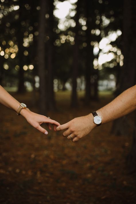 Lovers Holding Hands Images, Couple Hand Poses Photography, Handholding Couple Pose, Romantic Hands Holding Couple, Couple Hand Poses, Couple Hands Holding Wallpaper, Almost Holding Hands, Couple Holding Hands Photography, Holding Hands Pose