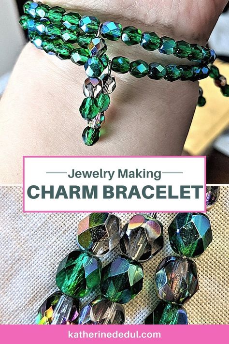 You need more bling in your life (or maybe you know someone who does)! Check out how you can make this gorgeous and easy memory wire bracelet today! Charm Bracelet Tutorial, Memory Wire Jewelry, Dark Christmas, Memory Wire Bracelet, Jewelry Making Project, Memory Wire Bracelets, Jewelry Making Charms, Head Pins, Wire Bracelet