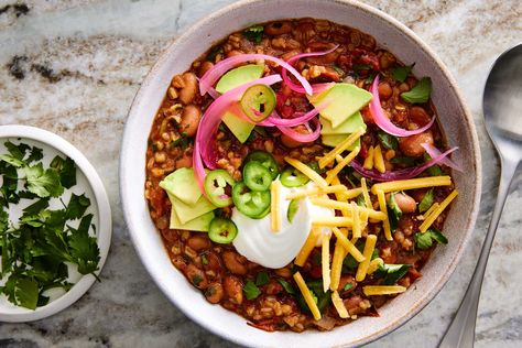 For a vegan chili that��’s rich, silky and hearty, introduce a whole grain like farro When cooked, it has a similar rubble as ground meat, a nutty flavor that’s natural in chili, and starches that thicken the surrounding liquid Feel free to swap in other grains like white or brown rice, bulgur or wheat berries, and adjust the cooking time and water quantity so the grains are tender, and the chili isn’t soupy