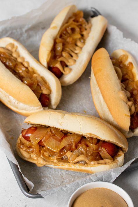 Enjoy the smells of summer while you cook these Beer Braised Hot Dogs. Beer Hot Dogs, Hot Dogs Cooked In Beer, Beer Hot Dogs Recipe, Irish Hot Dog, Turkey Hot Dogs, Crockpot Hot Dogs, Bbq Brats, Boiled Hot Dogs, 2024 Reset