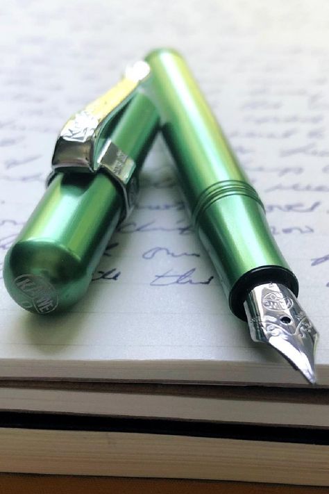 #ReadaReview "...the Kaweco Collector's Liliput in Green has become one of my favorite pens. It’s so small, and light, and I find it really comfortable to write with..." Read the full review with @mel.naujoks then visit us to shop your Kaweco Liliput fountain pen at PenChalet.com. Kaweco Fountain Pen, Fountain Pen Nibs, Pen Collection, Pen Shop, Pen Design, Small Pen, Pen Nib, Pen And Paper, Fountain Pens