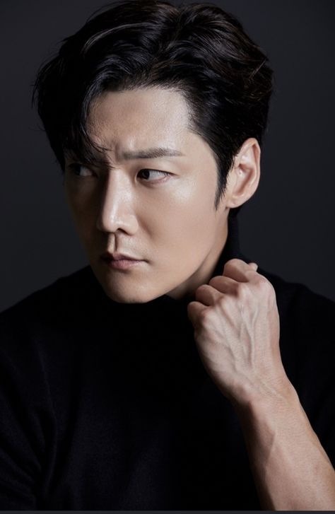 Mokpo, Korean Male Actors, Choi Jin Hyuk, Choi Jin, My Guardian Angel, Korean Drama Movies, Mood Boosters, Gong Yoo, Lee Joon