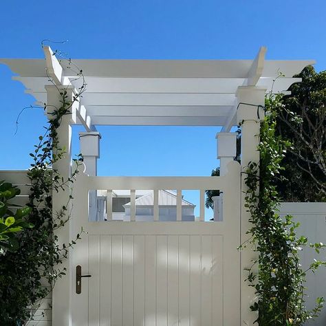 K Giumelli ~ Hamptons On Haven on Instagram: "Finally I received my house sign which I have placed on the entry gate... take a look >>>>>>>>>>>> #hamptonsonhaven #hamptonshome #hamptonsstyle #entry #entrygate #frontyard" White Arbor With Gate, Hamptons Farmhouse Style Exterior, Hamptons Front Yard, Hampton Front Yard, Garden Entry Gate, Fences And Gates Front Yard, Coastal Queenslander, Hampton Fence, Front Yard Gate