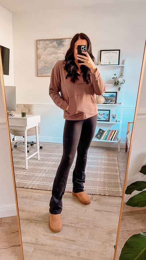 Outfit featuring flare leggings, pullover sweater, and UGG boots Flare Leggings Outfit, Ugg Outfits, Kate Fashion, Short Ugg, Alo Leggings, Teacher Fashion, Fashion Book, Uggs Outfit, Leggings Outfit