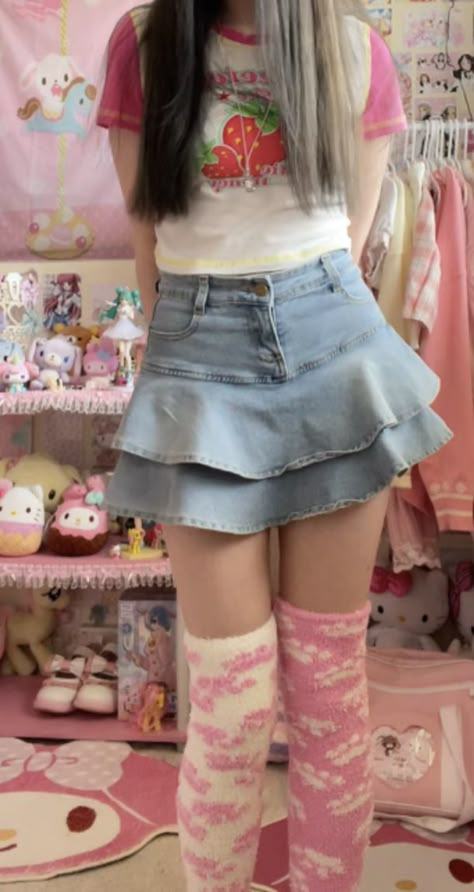 Cutecore Summer Outfits, Yami Kawaii Outfit Ideas, Lina Outfit, Cutegore Outfits, Kawaii Core Outfit, Cute Core Clothes, Cutecore Outfit Ideas, Cute Core Outfit, Cutecore Style