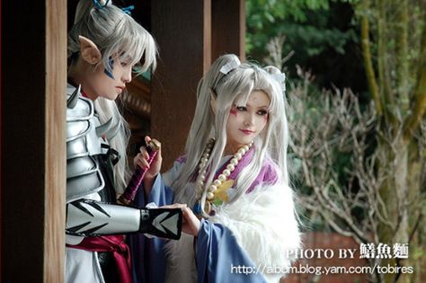 InuYasha: Inu no Taichou & Inu no Kami Cosplay (Sesshoumaru's Parents) Rin Cosplay, Inuyasha Cosplay, Inuyasha And Sesshomaru, Elf Cosplay, Kawaii Cosplay, Cosplay Diy, Manga Love, Best Cosplay, Inuyasha