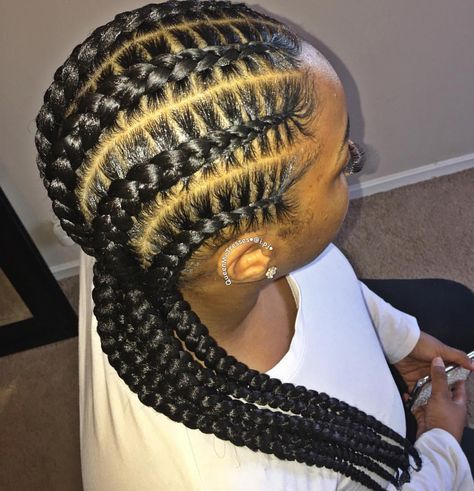 Bread & Butta ✨ Bread Hair, Feed In Braid, Very Short Hair, Short Black Hairstyles, Braided Hairstyles For Black Women, Hair St, Sporty Hairstyles, Trending Hairstyles, Afro Hairstyles