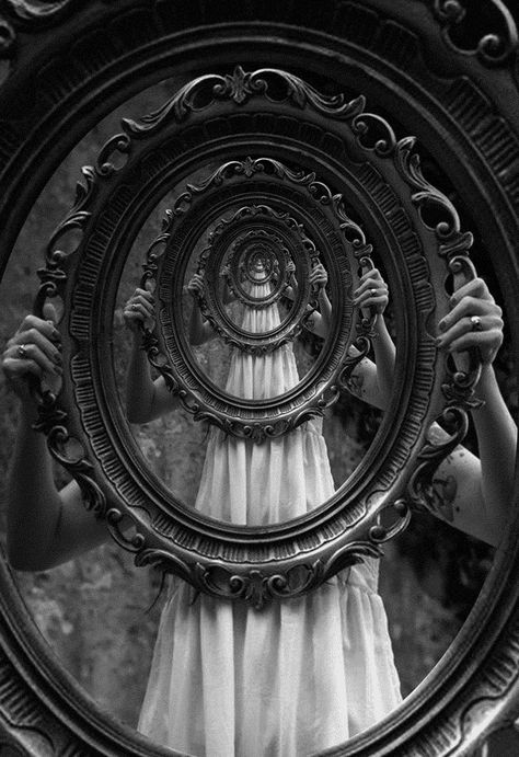 Francesca Woodman, Mirror Photography, The Reflection, Conceptual Photography, Arte Fantasy, Through The Looking Glass, Dark Photography, Dark Beauty, A Mirror