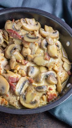 Bacon Mushroom, Bacon Stuffed Mushrooms, Keto Diet Foods, Mushroom Gravy, Keto Diet Food List, Keto Cooking, Low Carb Foods, Keto Recipes Dinner, Carb Foods