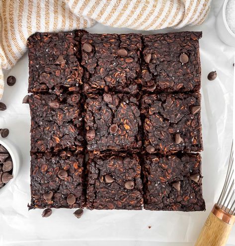 Chocolate Brownie Oatmeal, Chocolate Oat Brownies, The Cooking Foodie Oatmeal Brownies, Baked Oatmeal Brownie, Chocolate Oatmeal Brownies, Brownie Baked Oatmeal Recipes, Oatmeal Brownies Recipe, Oatmeal Brownies Healthy, Brownie Oatmeal Bake