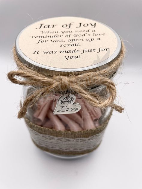 Jar Of Joy Ideas, Scripture Gifts For Women, Jar Of Joy Scriptures, Bible Journaling Gift Basket, Gift Jars Ideas For Women, Women Friend Gifts, Jar Of Bible Verses, Joy Jar Ideas, Encouragement Gifts For Women