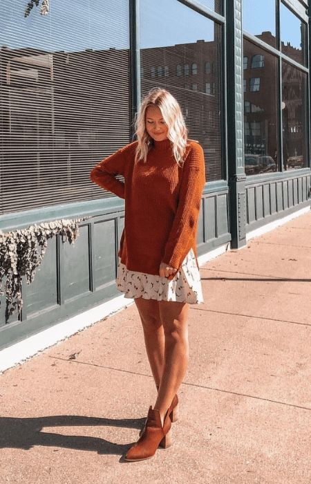 sweater over short dress Short Sweater Dress Outfit, Dress And Sweater Outfit, Ways To Wear A Sweater, Sweater Over A Dress, Short Dress Outfit, Dress Shorts Outfit, Short Sweater Dress, Short Sweater, Sweater Dress Outfit