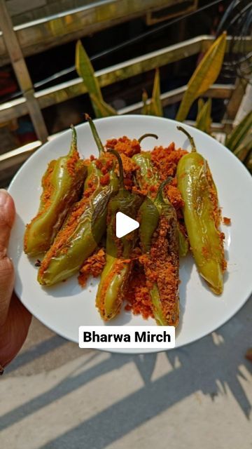 Stuffed Chillies Recipe, Stuffed Mirchi Recipe, Bharwa Mirchi Recipe, Jhal Muri Recipe Video, Kashmiri Chili Powder Recipe, Bharwa Shimla Mirch Recipe, Garam Masala