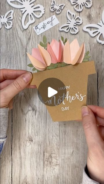 Mothers Day Cards Craft, Diy Mother's Day Crafts, Mother's Day Gift Card, Paper Flower Crafts, Mothers Day Crafts For Kids, Diy Mothers Day Gifts, Mother's Day Diy, Mors Dag, March 8