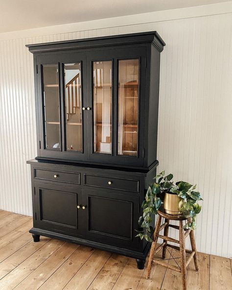 Black Hutch Decorating Ideas, Black Dining Hutch, China Cabinet Before And After, Dining Room With Black Furniture, Black Hutch Dining Room, Painted Hutches Before And After, Dining Hutch Styling, Black China Cabinet Makeover, Modern Dining Room Hutch