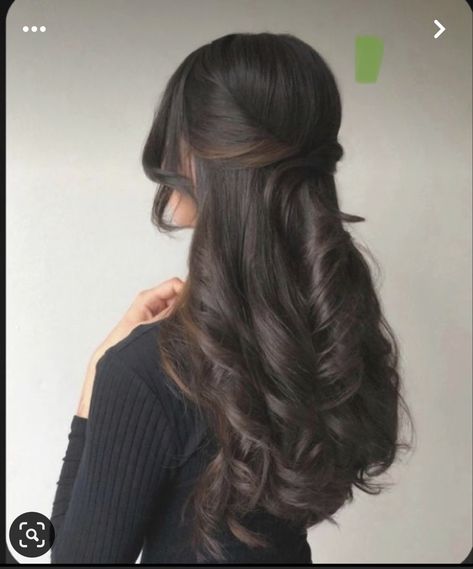 Graduating Hairstyles, Half Up Hair Formal, Elegant Wedding Hairstyles For Long Hair, Prom Hairstyles Brunettes, Mother Hairstyles, Graduation Hair Styles, Banquet Hairstyles, Hoco Updos, Medium Length Prom Hairstyles