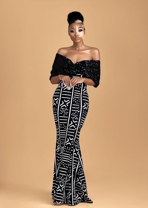 Cloth Styles, Beautiful Ankara Gowns, African Traditional Wear, Mama Africa, Nora Ephron, Ankara Gown, African Dresses Modern, Ankara Gown Styles, African Wear Dresses