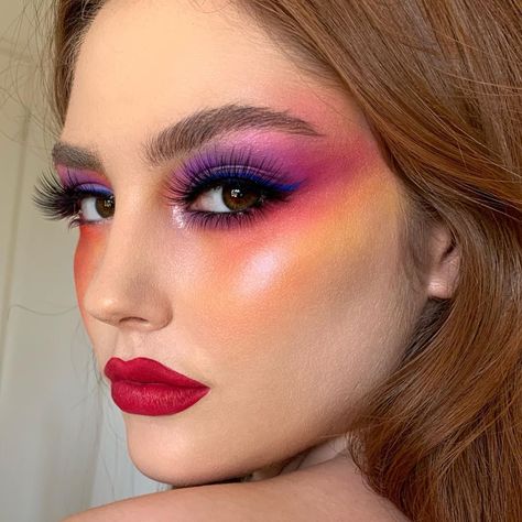 Isabelle De Vries on Instagram: “The @themakeuplovers.lt Festival is fast approaching on November 30th!  Don’t forget you can purchase tickets to watch live online So you…” Crystal Eye Makeup, 80s Eye Makeup, Australian Makeup, 1980s Makeup And Hair, 80s Makeup Looks, Catwalk Makeup, Face Cake, 80s Makeup, Bold Makeup Looks