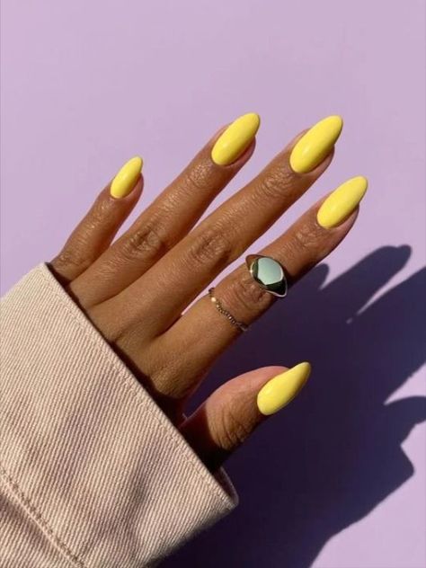 Easy Nail Designs Summer, Pretty Nail Polish Colors, Cute Nail Art Designs, Almond Shape Nails, Almond Nails Designs, Summer Nails Colors, Pastel Nails, Dipped Nails, Hot Nails