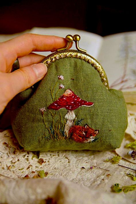 Red Mushroom, Goblin Core, Cute Embroidery, 자수 디자인, Dessin Adorable, 판타지 아트, Embroidery Inspiration, Embroidery And Stitching, Cute Bags