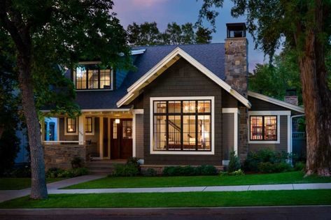 Bungalow with Montana Ease | Design for the Arts & Crafts House | Arts & Crafts Homes Online Craftsman Home Exterior, Cheap Houses For Sale, Window Trim Exterior, Craftsman Exterior, Bungalow Homes, Cheap Houses, American Craftsman, Casas Coloniales, Grey Houses