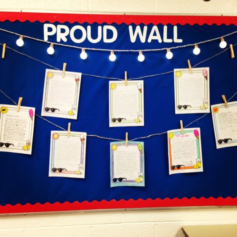 The Proud Wall for students' best work. I have advice letters from past 7th graders up to start the year out. School Pictures Display, Soft Board Decoration, Classroom Charts, School Board Decoration, School Kids Crafts, Class Displays, Preschool Classroom Decor, School Creative, Star Students