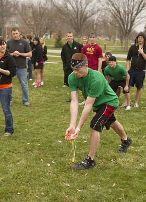 If you're looking for some fun outdoor games for teenagers that are perfect for youth groups, here are 7 game ideas you can use. Outdoor Games For Teenagers, Messy Games, Games For Teenagers, Geek House, Church Games, Youth Group Activities, Outside Games, Youth Conference, Camp Activities