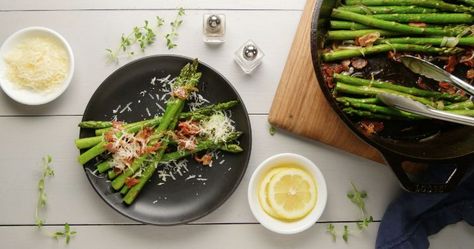 You'll never tire of this vegetable dish because ... yes, bacon. Need we say more? Poached Asparagus, Blanched Asparagus, Green Sides, Cooktop Cove, Asparagus Dishes, Asparagus Bacon, Asparagus Fries, Vegetable Dish, Fresh Asparagus