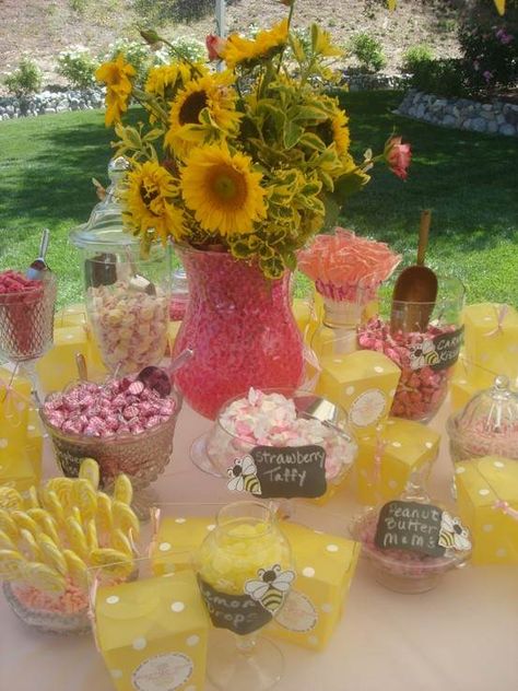 pink and yellow candy bar at our baby to bee shower Pink And Yellow Sunflower Party, Pink And Yellow Decorations, Yellow And Pink Birthday Decorations, Pink And Yellow Sweet 16, Yellow And Pink Baby Shower Ideas, Pink And Yellow Baby Shower Ideas, Yellow Candy Bar, Lemonade Party Theme, Bridal Shower Food Table