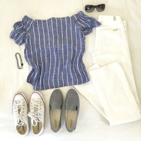 Charleston Packing List, Carolina Outfit, Packing List Spring, Spring Break Packing List, Girls Weekend Getaway, Charleston Style, Jeans And Vans, Spring Break Outfit, Black Cropped Pants