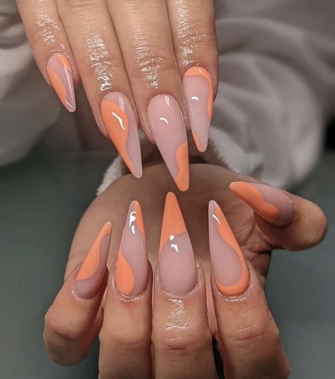 Stiletto Nail Design Ideas, Spring Stiletto Nails 2024, Stiletto Nails Spring, Long Almond Nails Designs Classy, Simple Stiletto Nails Designs, Almond Nails Black Women, Medium Stiletto Nails, Trendy Nails Stiletto, Stilleto Nails Designs