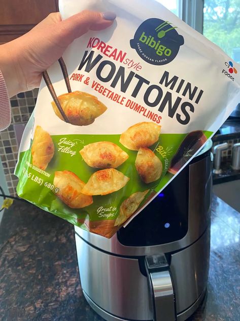 Air Fryer Frozen Mini Wontons – Melanie Cooks Wonton Appetizers, Air Fryer Recipes Snacks, Air Fryer Cooking Times, Wonton Recipes, Air Fry Recipes, Air Fried Chicken, Air Fryer Dinner Recipes, Wontons, Instant Pot Dinner Recipes