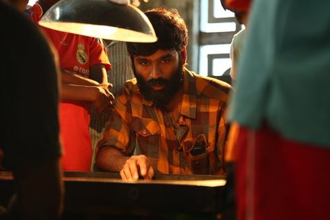 #Vadachennai Month Begins 😍😘 Vadachennai Dhanush, Chennai Poster, Vada Chennai, Actor Dhanush, Gemini Ganesan, Siblings Funny Quotes, Kgf Photos Hd, Netflix India, Siblings Funny