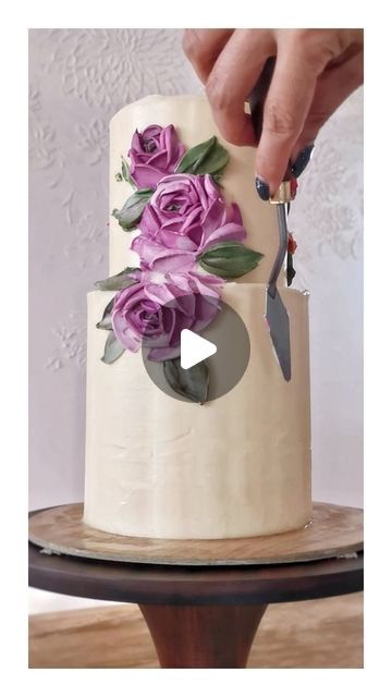 Pink Floral Cake Birthday, Wedding Cake Decorating Ideas, Cake Piping Designs, Fondant Rose Tutorial, Floral Cake Birthday, Cake Decorating Basics, Butter Cream Flower Cake, Love Them Anyway, Fondant Flower Tutorial