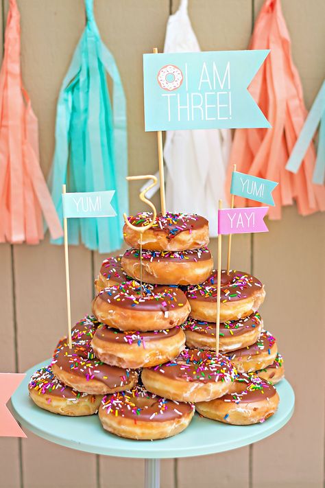 Mint & Peach Donut Party {Go Nuts!} | Hostess with the Mostess™ | Bloglovin' Birthday Tart, Doughnut Bar, Donut Party Supplies, Donut Birthday Cake, Donut Theme Party, Birthday Breakfast Party, 6 Flags, Doughnut Party, Donut Tower