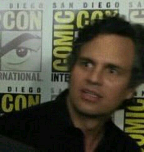 Mark Ruffalo, Books Wattpad, Wattpad, Marvel, Funny, Books, Wall