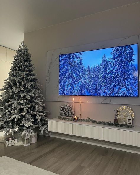 Christmas Decor Around Tv, Fireplaces With Tv Above, Tv Christmas Decor, Plant Stand Ideas, Tv Christmas, Decor Ideas For Living Room, Stand Ideas, Apartment Living Room Design, Ideas For Living Room