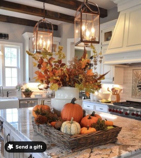 Fall Decor Kitchen, Fall Tray Decor, Indoor Fall Decor, Fall Tray, Fall Kitchen Decor, Cozy Fall Decor, Fall Decor Inspiration, Fall Deco, Fall Thanksgiving Decor