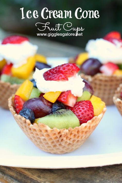 Ice Cream Cone Fruit Cups_Giggles Galore Cone Fruit Cups, Healthy Birthday Treats, Healthy Birthday, Fruit Recipes Healthy, Birthday Snacks, Fruity Treats, Fruit Ice Cream, Dairy Free Ice Cream, Fruit Cups