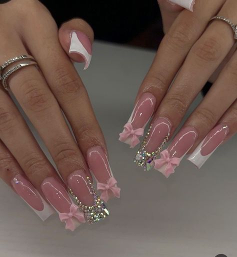 Cool Finger Tattoos, Hello Nails, Pink Ombre Nails, Simple Gel Nails, Girly Acrylic Nails, Culture Magazine, Acrylic Nails Coffin Pink, Long Acrylic, Nails Only