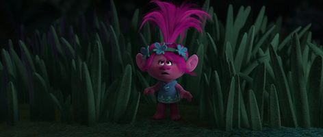 Trolls (2016) Princess Poppy, Dreamworks Trolls, Shrek, Dreamworks, Poppies, Holiday Season, Novelty Christmas, Christmas Ornaments, Holiday Decor