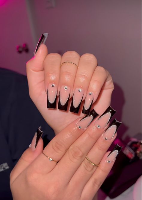 Short Square Black Nails With Rhinestones, Simple Prom Nails Black, Club Nails Acrylic, Graduation Nails For Black Dress, Baddie Almond Nails Black, Black V Tip Acrylic Nails, Medium Square Acrylic Nails Black, Nails For A Black Dress Prom, Black Set Nails