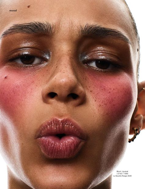 i-D Lipstick (i-D Magazine) Heatwave Photoshoot, Binx Walton, Hannah Murray, Beauty Portraits, Contemporary Photographers, Beauty Shoot, Editorial Makeup, Beauty Editorial, 인물 사진