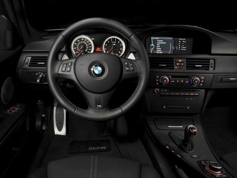 Bmw M3 E90, Bmw M3 Sedan, E90 Bmw, M3 Sedan, Bmw 320d, Bmw E90, Cool Sports Cars, Army Girl, Bmw Z4